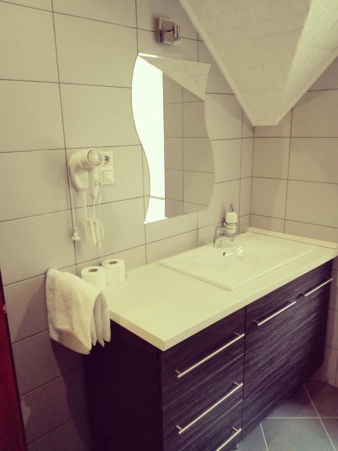 Fonix Apartmanhaz Nagypali Екстер'єр фото